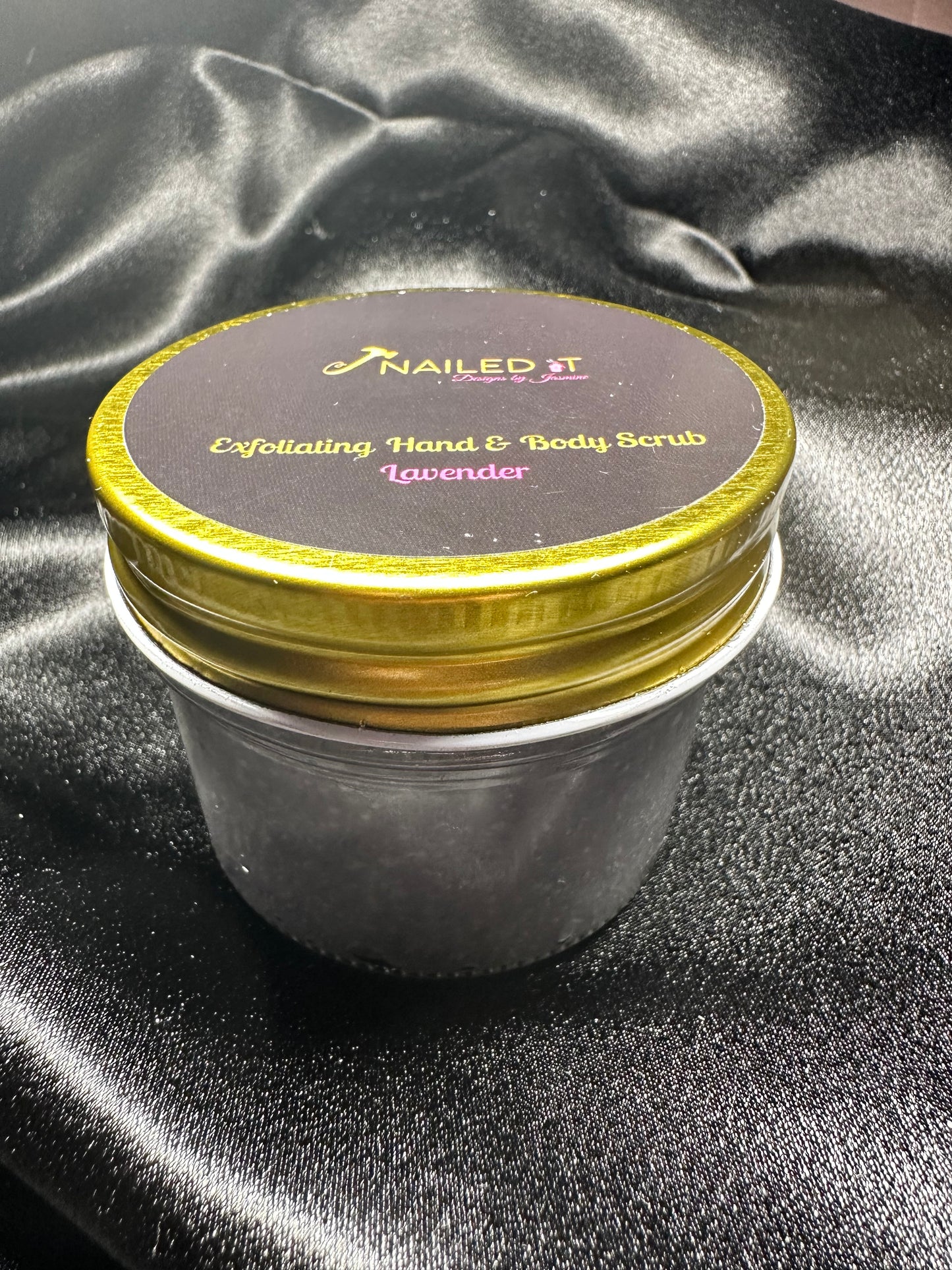 Exfoliating Hand & Body Scrub