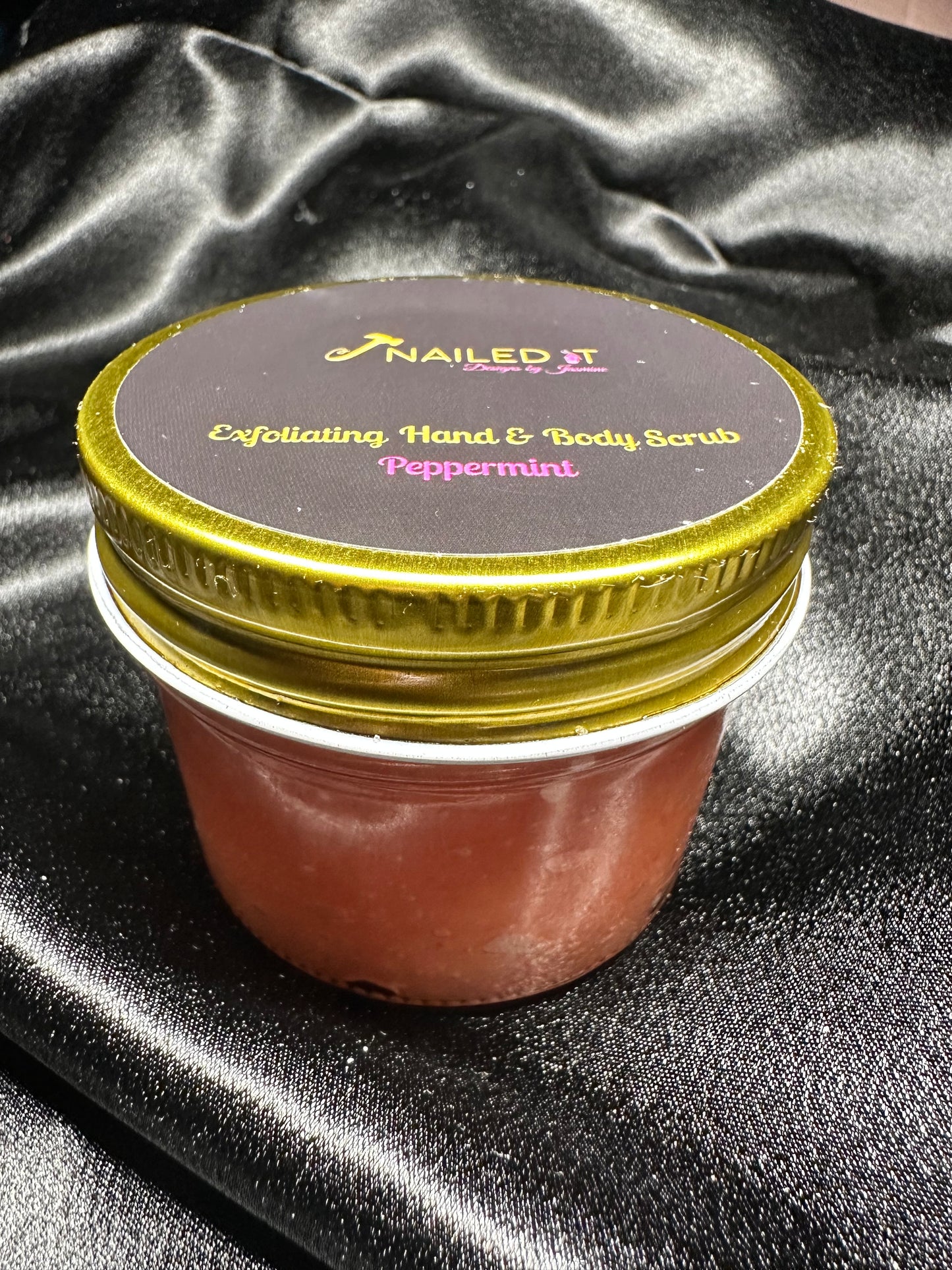 Exfoliating Hand & Body Scrub